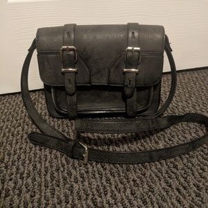 Madden girl crossbody purse